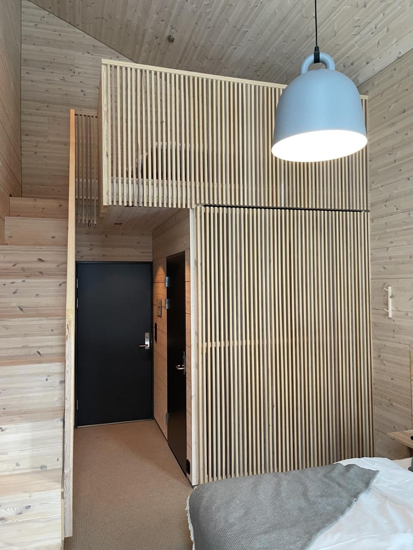 Brimibue Hotel Lom Bagian luar foto